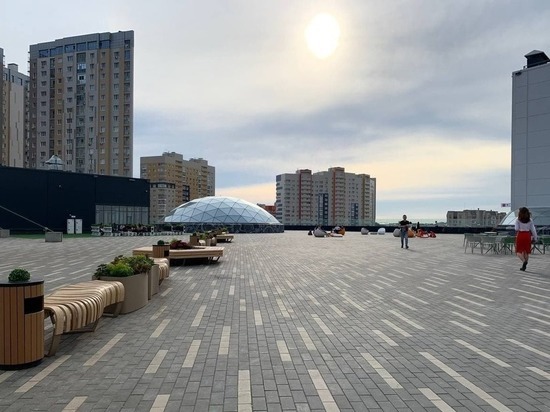 На крыше ТЦ в Казани стартуют бесплатные кинопоказы под открытым небом