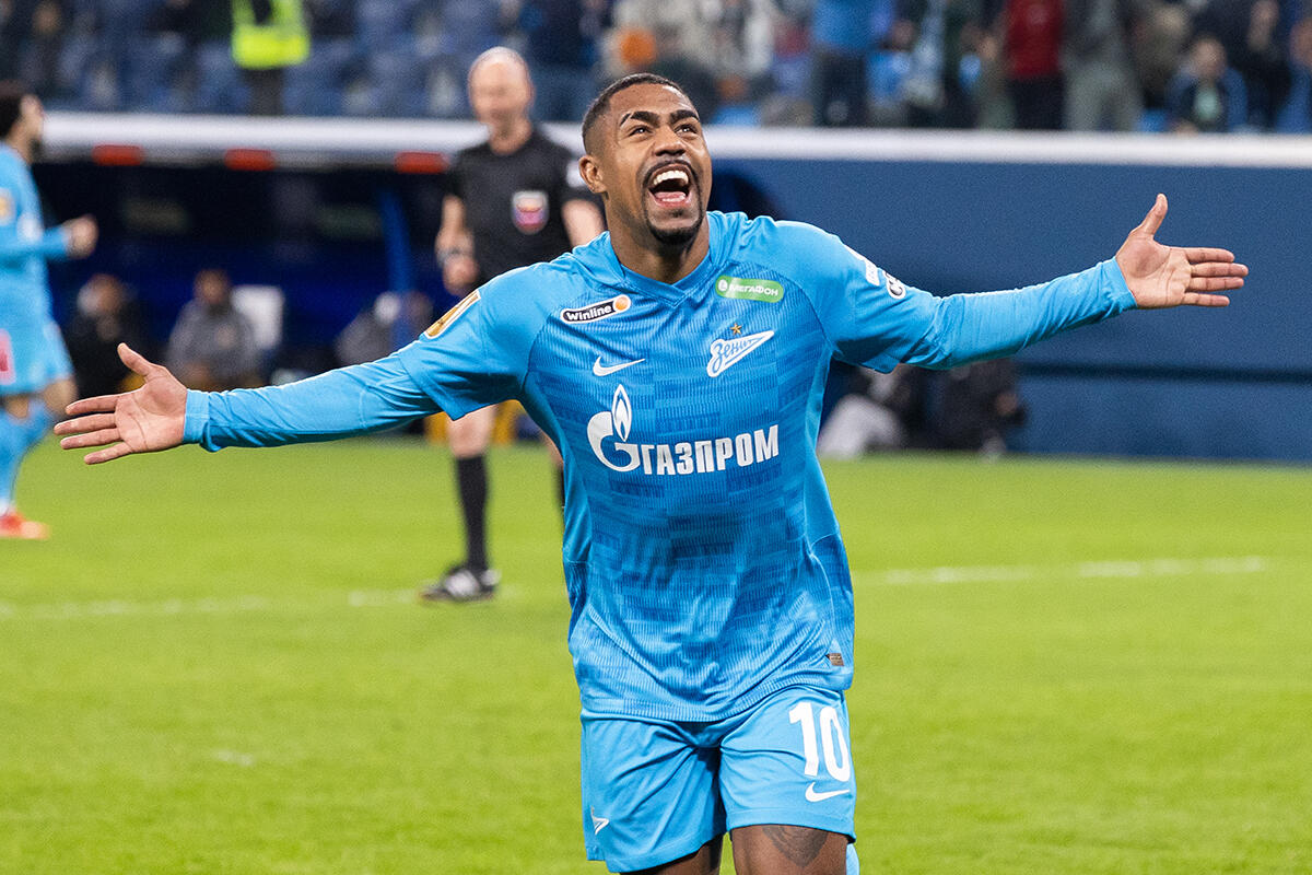 «Зенит» продлил контракты с Малкомом и Клаудиньо