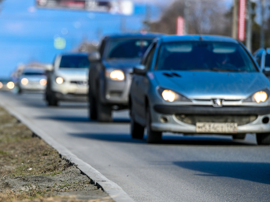 Двое челябинцев украли аккумулятор из одного автомобиля и угнали другой