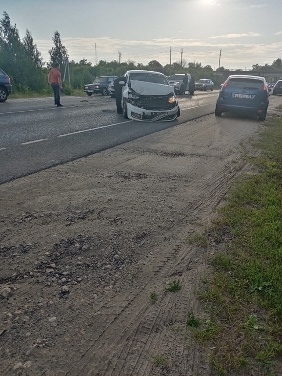 Две машины в Орловской области столкнулись из-за спешки водителей
