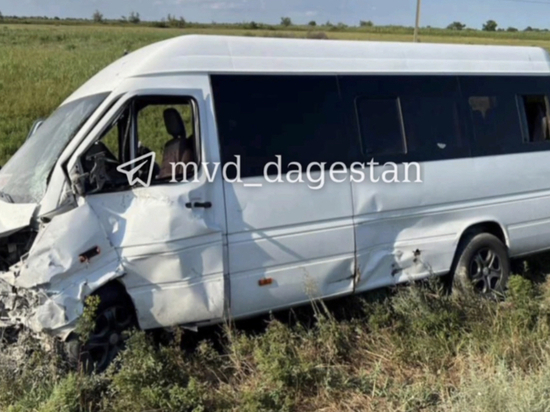 В Дагестане в ДТП попало около 20 человек