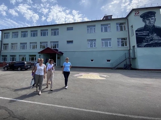 Калининградские власти отчитались о ремонте школ в регионе