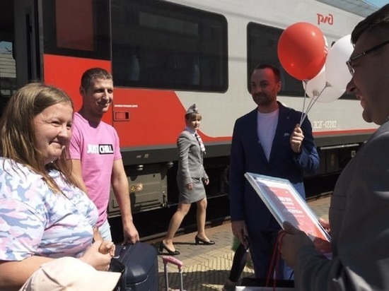 Миллионным пассажиром «Ласточки» на Урале стала жительница Кургана