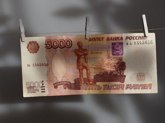 В Белгородской области мужчина расплатился в магазине купюрой банка приколов
