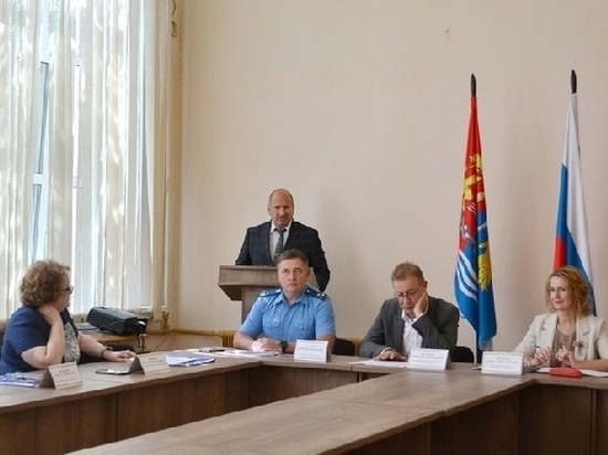 В Южском районе действующий глава избран еще на один срок