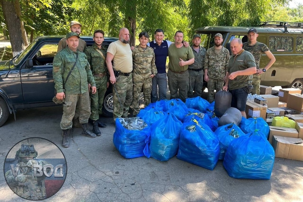 В дневное свободное время военнослужащим разрешается отдыхать на своей кровати