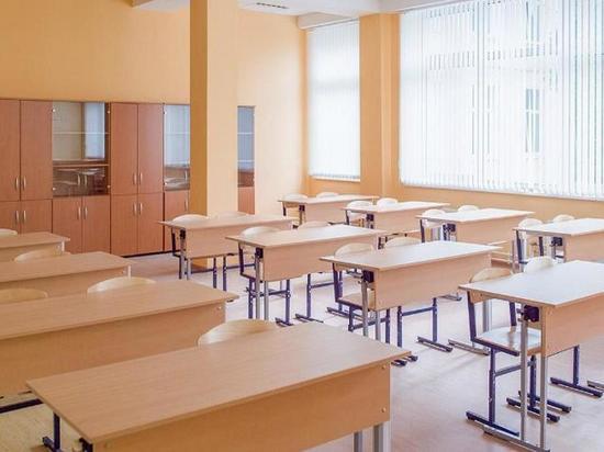 Школы в Харьковской области переводят на российские стандарты