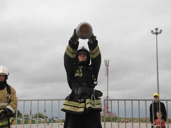 Краевые соревнования среди пожарных и спасателей прошли в Хабаровске