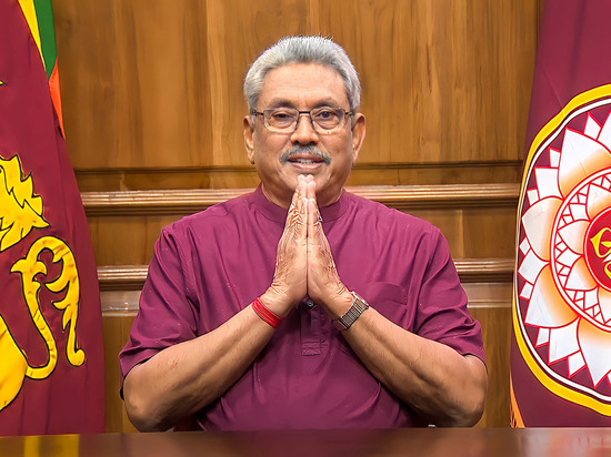 Изгнанный президент Раджапакса возвращается на Шри-Ланку