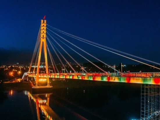 В честь Дня города тюменский мост Влюбленных разукрасят множеством огней