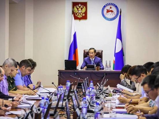 Глава Якутии провел совещание по обеспечению правопорядка в республике
