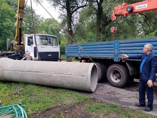 В Грайвороне по инициативе жителей начали благоустраивать "Петровскую кручу"