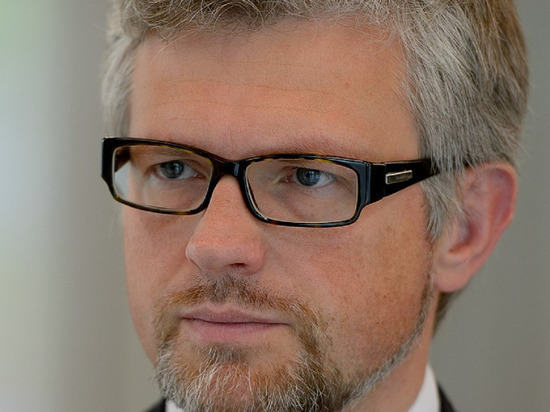 Уволенный посол Украины в Германии анонсировал возвращение на родину