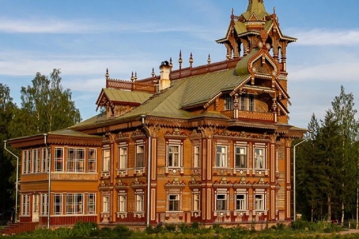 Костромской терем, названный туристами «Чудо-теремом», стал самым привлекательным в Центральном регионе