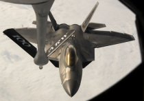 США с авиабазы на Аляске перебросили в Польшу шесть истребителей-невидимок 5-го поколения F-22 Raptor