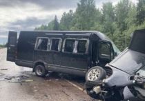 Напомним, на трассе Красноярск – Енисейск произошло столкновение Toyota Ractis и автобуса Iveco