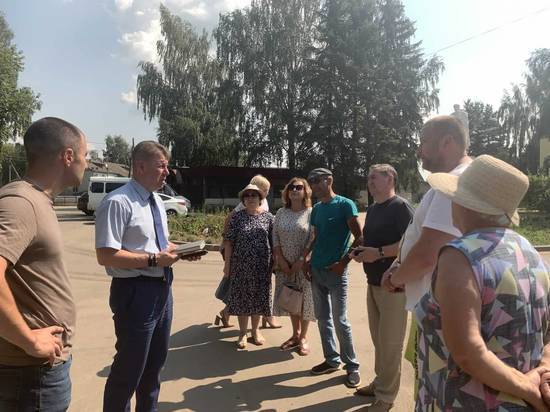 Алексей Ситников оценил ход ремонта Дома культуры в Шунге