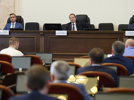 В избиркоме Кубани зарегистрировали кандидатов от «Единой России» на выборы в ЗСК