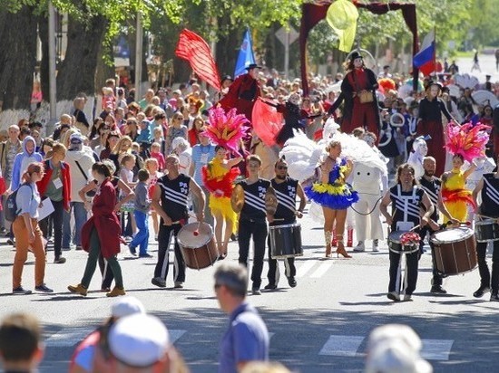 Праздничное шествие украсит улицы Северодвинска