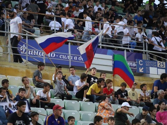 Махачкалинское «Динамо» продолжит экономить деньги своих болельщиков