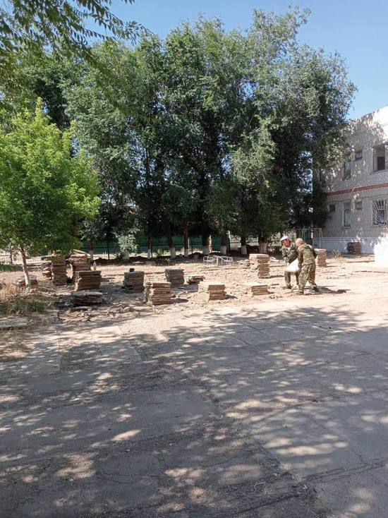 В астраханском селе обустраивают парк