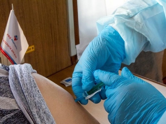 Активизировалась прививочная кампания против COVID-19 в клиниках «РЖД-Медицина»