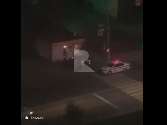 В Рязани автомобиль вылетел на тротуар при погоне