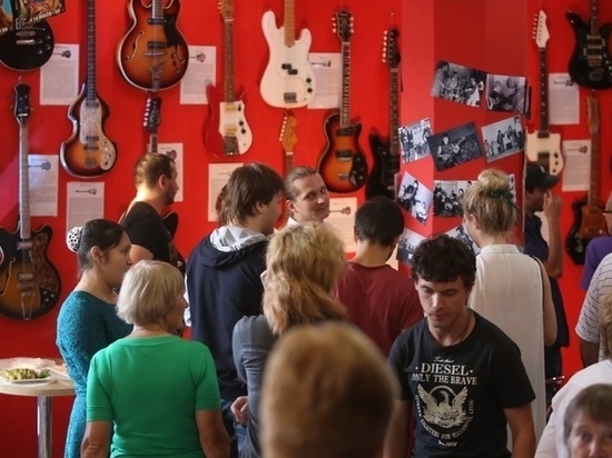 В Мичуринске сегодня откроется выставка советских гитар