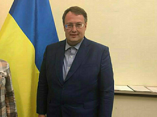 Геращенко заявил, что Украина способна воевать только несколько месяцев