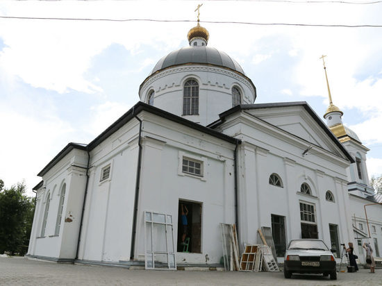 Христорождественский храм в Уварове продолжают восстанавливать