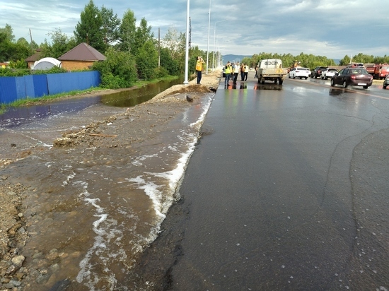 «Амур» под Читой закрыли для фур и автобусов из-за наводнения
