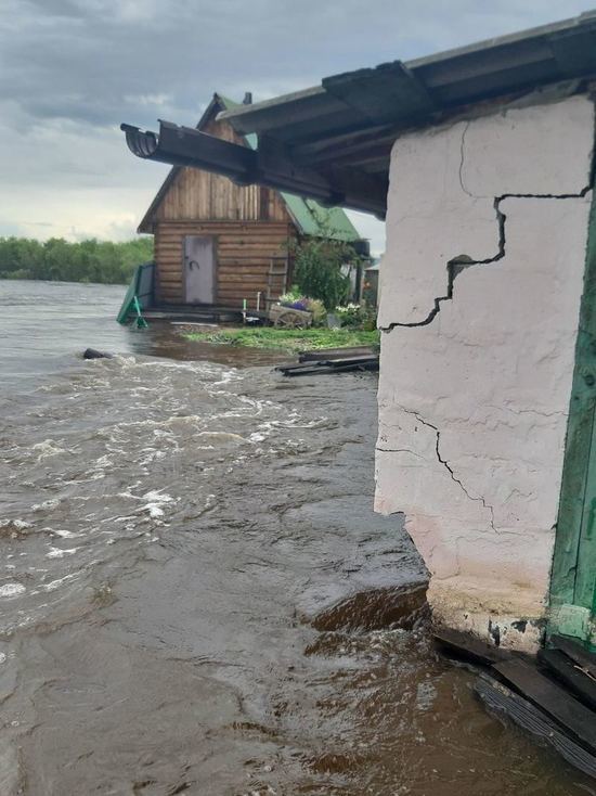 Укрепление берега реки Читы в ДНТ «Садко» не спасло дома от наводнения