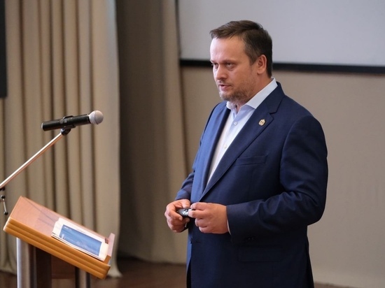 Избирком зарегистрировал пять кандидатов в губернаторы Новгородской области