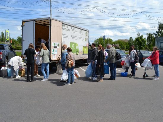 В Курске 31 июля «Экотакси» проедет по городу для сбора одежды и тканей