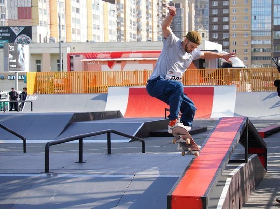 В Челябинске открылся самый большой скейт-парк