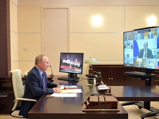 Путин назначил совещание по развитию металлургического комплекса