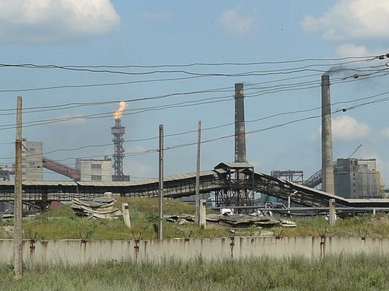 Безсонов заявил, что силы ДНР пытаются взять Авдеевку в окружение