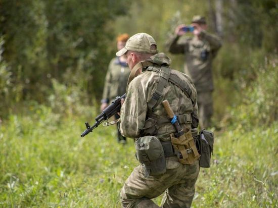 Зарплату участников спецоперации на Украине назвали в Новосибирске