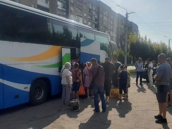 Куда Украина вывозит жителей Донбасса: направления эвакуации