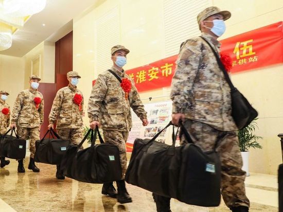 Армия Китая начала учения в Южно-Китайском море