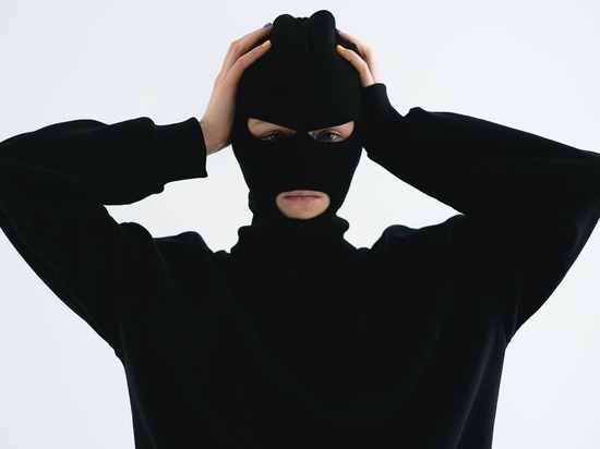 Девушка из Коврова стал жертвой интернет-мошенника