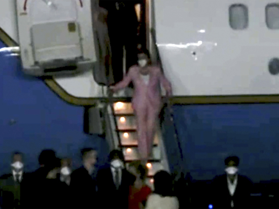 В Пекине прояснили свою реакцию на визит американской гостьи