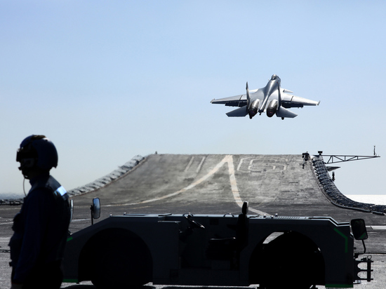 Китай начал реагировать на визит спикера палаты представителей США в Тайбэй