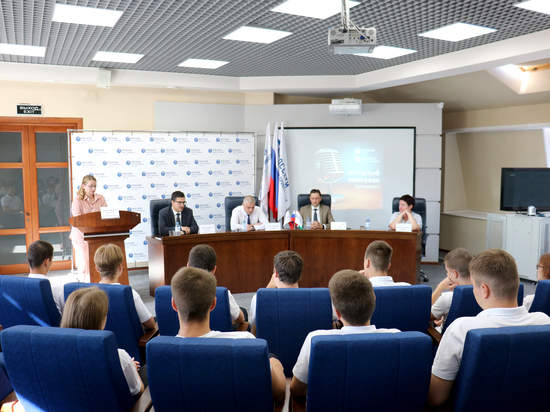 Филиал «Калугаэнерго» провел профориентационную встречу со  студенческим отрядом «Энергия Калуги»