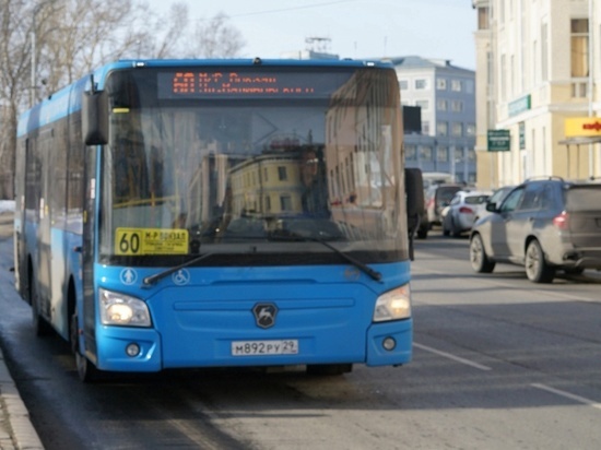 Реформа общественного транспорта в Архангельске продлит работу автобусов
