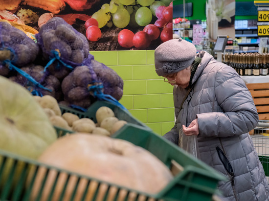 В Волгоградской области пенсионеры активнее всех в ЮФО ищут работу