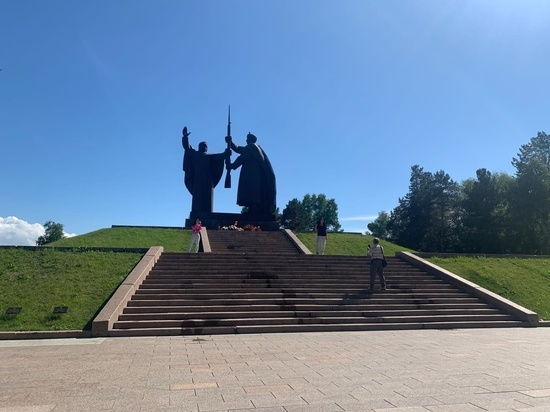 Лагерный сад и памятник Чехову в Томске попали в список самых популярных достопримечательностей России