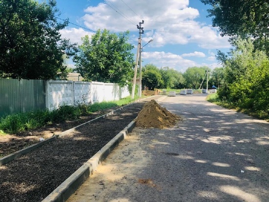 По инициативе жителей в Валуйках появится новый тротуар