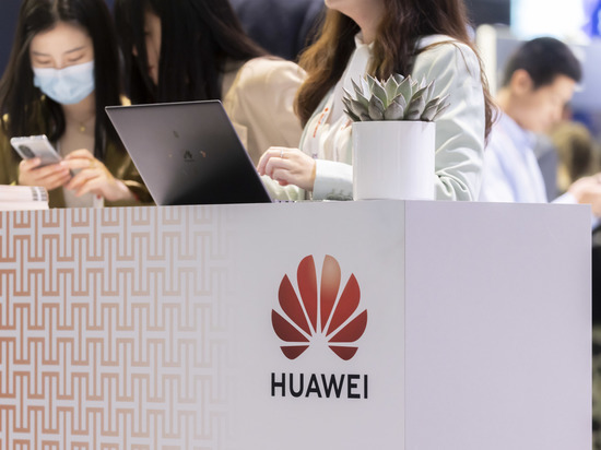 Компания Huawei сообщила о прекращении работы своего официального маркетплейса Vmall в России