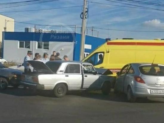 На проезде Яблочкова в Рязани в ДТП пострадал 20-летний водитель ВАЗ-2107